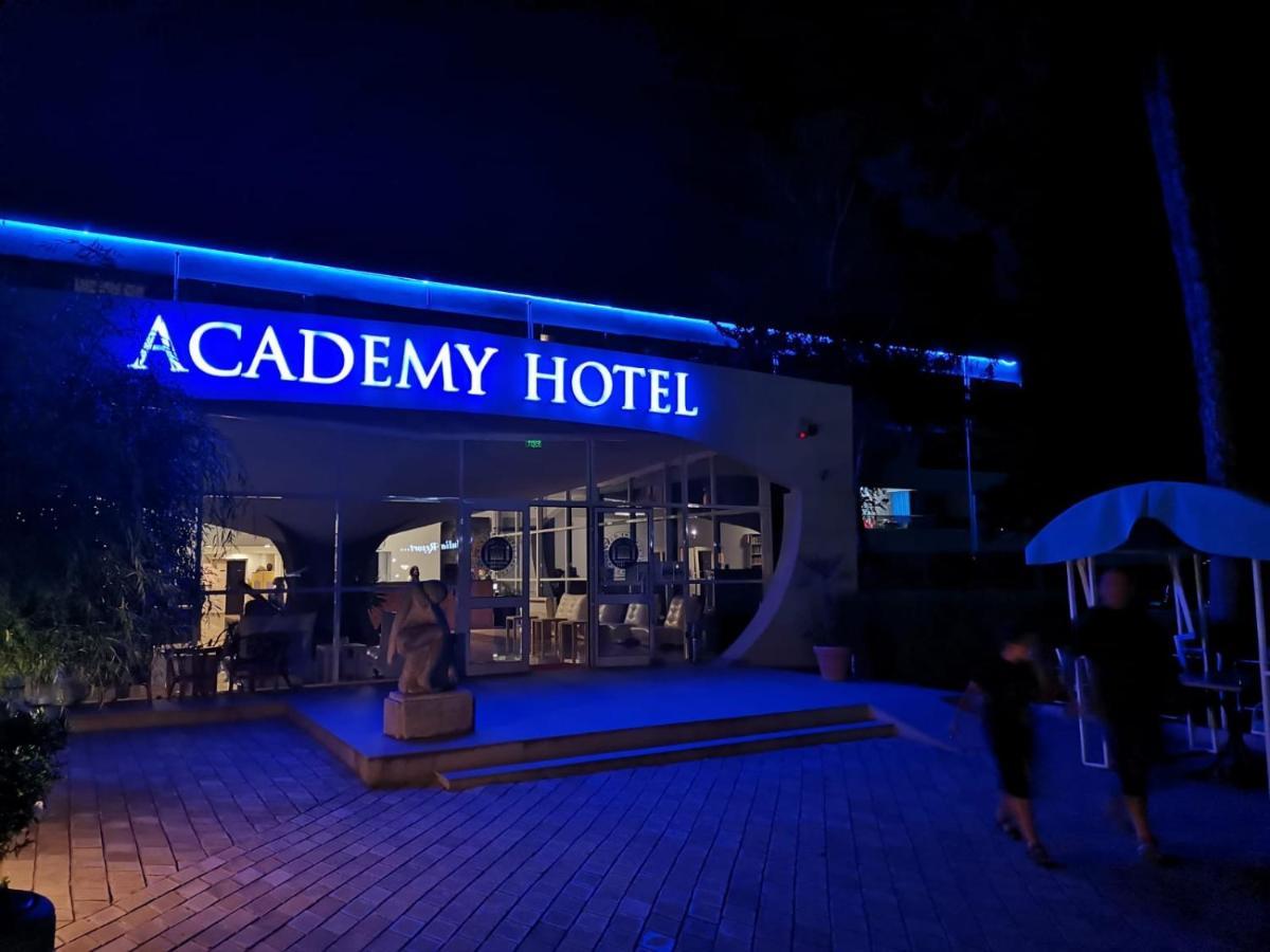 Academy Hotel Vénus Extérieur photo